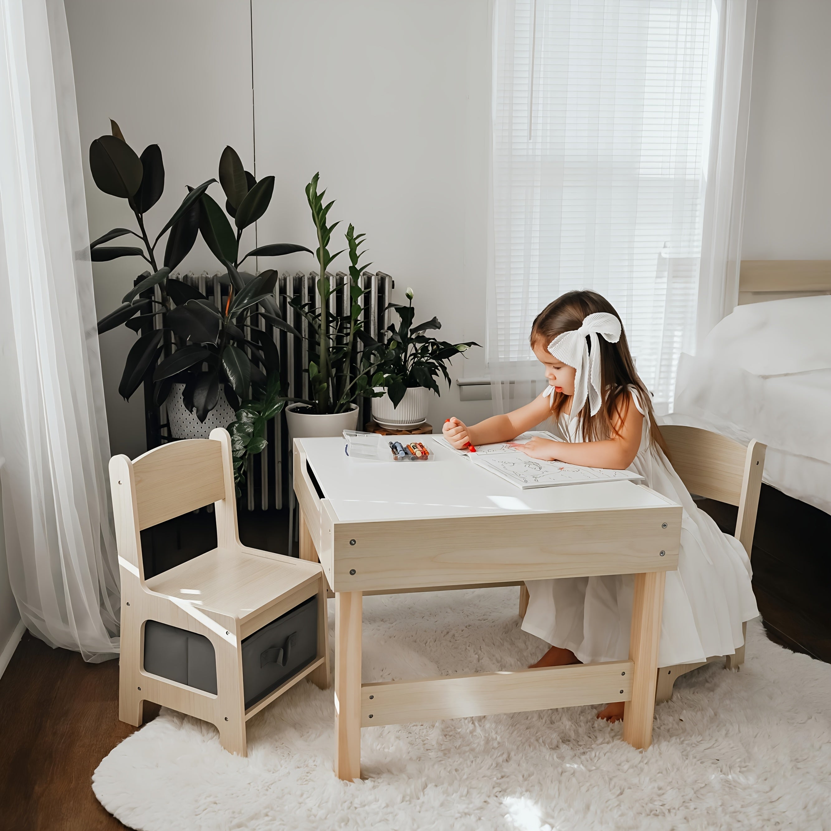 Wood Table And Chair Set, 3-In-1 Kids' Table And Chair Set with Double-Sided Desktop And Toy Storage, Ideal Choice for Room, Nursery, Playroom, And Daycare Center